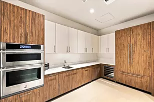 275 1st Ave S, Saint Petersburg, FL 33701 - Photo 54