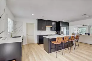 265 96th Ave N, Saint Petersburg, FL 33702 - Photo 14