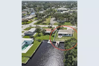 265 96th Avenue N, Saint Petersburg, FL 33702 - Photo 2