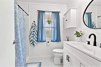 1405 Hacienda Drive, Sun City Center, FL 33573 - Photo 30