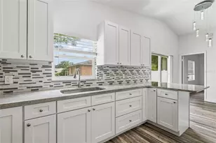 2604 W Kirby St, Tampa, FL 33614 - Photo 12