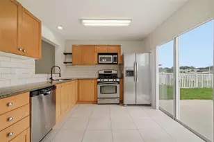 10604 Lakeside Vista Dr, Riverview, FL 33569 - Photo 10