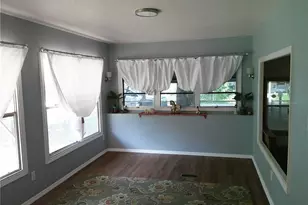 6250 Connecticut St, Zephyrhills, FL 33542 - Photo 6