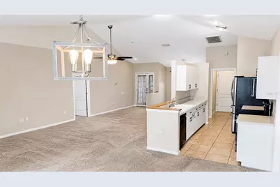 12021 68th Street, Largo, FL 33773 - Photo 4