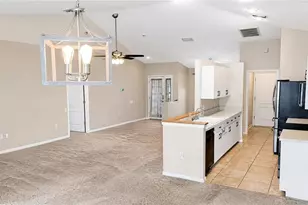 12021 68th St, Largo, FL 33773 - Photo 4