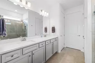 9454 Ballaster Pointe Loop, Parrish, FL 34219 - Photo 28