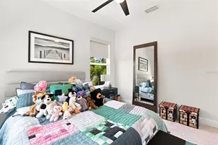312 35th Ave NE, Saint Petersburg, FL 33704 - Photo 68