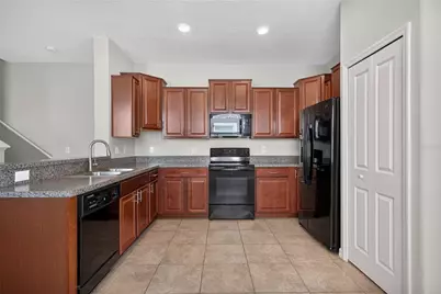 7617 Ginger Lily Court, Tampa, FL 33619 - Photo 6