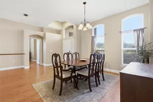 4704 Red Warbler Ln, Valrico, FL 33596 - Photo 10