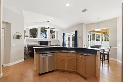 4704 Red Warbler Lane, Valrico, FL 33596 - Photo 16