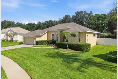 4704 Red Warbler Lane, Valrico, FL 33596 - Photo 2