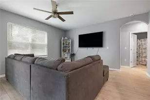 9210 Watolla Dr, Thonotosassa, FL 33592 - Photo 8