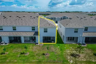 472 Mangrove Shade Cir, Apollo Beach, FL 33572 - Photo 4