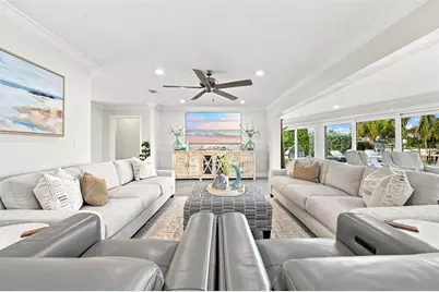 2022 Hawaii Avenue NE, Saint Petersburg, FL 33703 - Photo 26