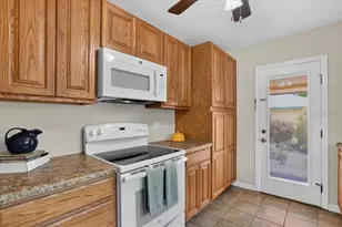 2850 9th Ave N, Saint Petersburg, FL 33713 - Photo 14