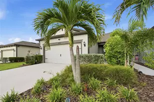 6352 Mooring Line Cir, Apollo Beach, FL 33572 - Photo 1