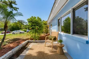 2373 Forest Dr, Clearwater, FL 33763 - Photo 6