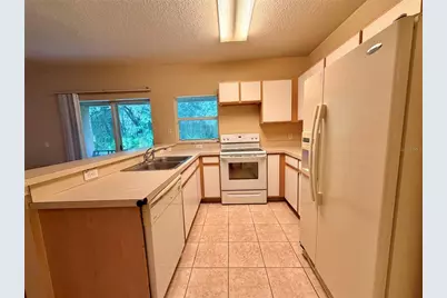 30209 Swinford Lane, Wesley Chapel, FL 33543 - Photo 8
