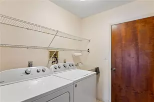 10681 Seminole Forest St E, Seminole, FL 33778 - Photo 12
