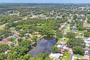 10681 Seminole Forest St E, Seminole, FL 33778 - Photo 4