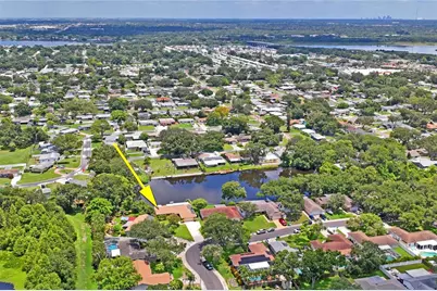 10681 Seminole Forest Street E, Seminole, FL 33778 - Photo 6