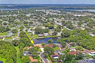 10681 Seminole Forest St E, Seminole, FL 33778 - Photo 6