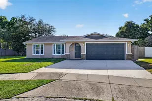11280 Freedom Ct, Seminole, FL 33772 - Photo 2