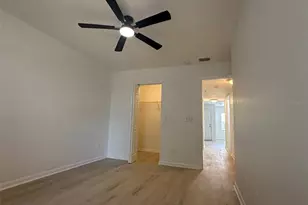 5440 S MacDill Ave, Tampa, FL 33611 - Photo 18