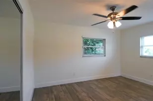 2511 W Violet St, Tampa, FL 33614 - Photo 14