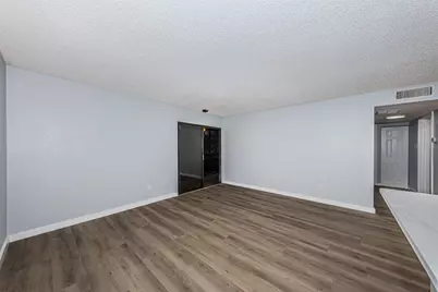 3295 Fox Chase Circle N #107, Palm Harbor, FL 34683 - Photo 12