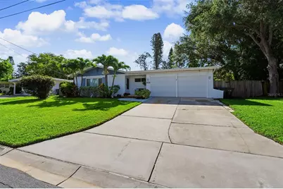 309 Gatewood Drive, Largo, FL 33770 - Photo 2