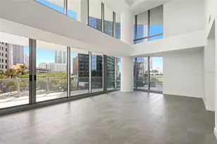 400 Central Ave, Saint Petersburg, FL 33701 - Photo 8