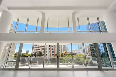 400 Central Avenue #407, Saint Petersburg, FL 33701 - Photo 2