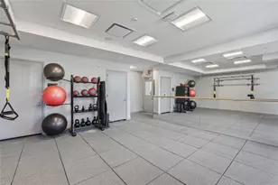 400 Central Ave, Saint Petersburg, FL 33701 - Photo 46
