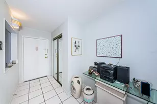 10365 Paradise Blvd, Treasure Island, FL 33706 - Photo 4