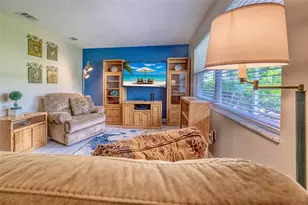 10039 62nd Ave N, Saint Petersburg, FL 33708 - Photo 1