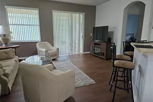 739 Tremont Greens Ln, Sun City Center, FL 33573 - Photo 8