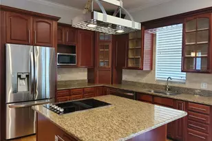 2121 Fairfield Ave, Brandon, FL 33510 - Photo 12