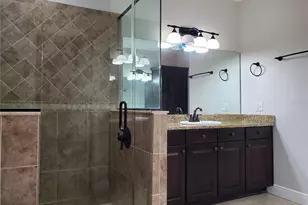 2121 Fairfield Ave, Brandon, FL 33510 - Photo 26