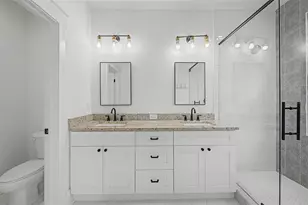 911 E Osborne Ave, Tampa, FL 33603 - Photo 18