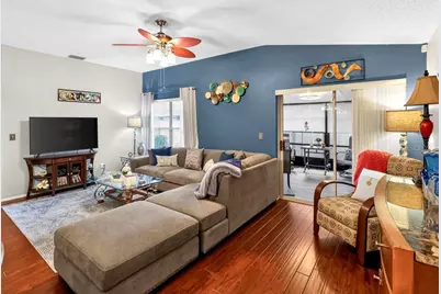 852 Franklin Circle, Palm Harbor, FL 34683 - Photo 6