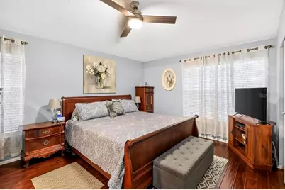 852 Franklin Circle, Palm Harbor, FL 34683 - Photo 12