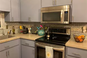 852 Franklin Cir, Palm Harbor, FL 34683 - Photo 10