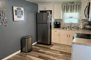 142 Fern Palm St, Largo, FL 33778 - Photo 12