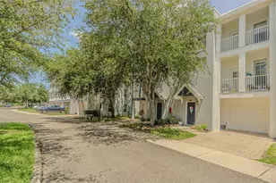 4511 Legacy Park Dr, Tampa, FL 33611 - Photo 24
