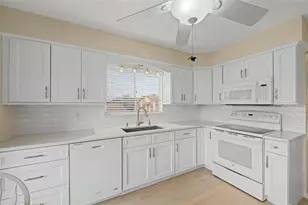 4009 Lighthouse Way, New Port Richey, FL 34652 - Photo 6