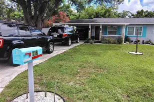 607 Oak Ridge Dr, Brandon, FL 33510 - Photo 2