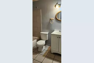 9809 N Jasmine Avenue #B, Tampa, FL 33612 - Photo 2