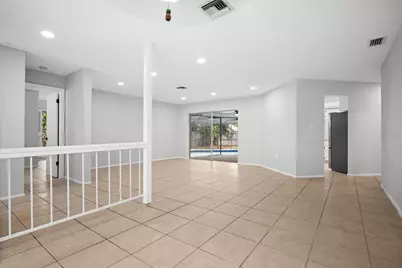 504 Bamboo Court, Tarpon Springs, FL 34689 - Photo 4