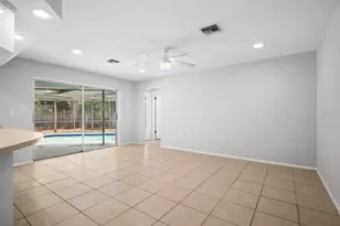504 Bamboo Ct, Tarpon Springs, FL 34689 - Photo 10